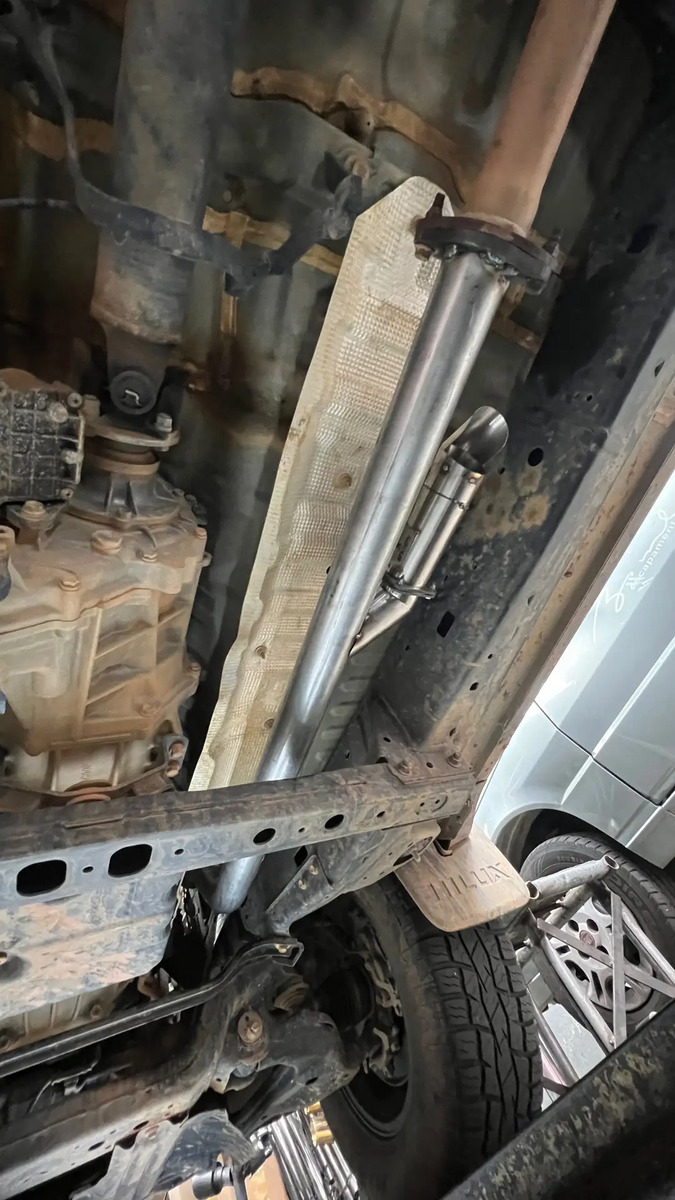 Downpipe + Difusor Escape Ronco Esportivo Hilux 2.8 2017/18 - Imagem 6
