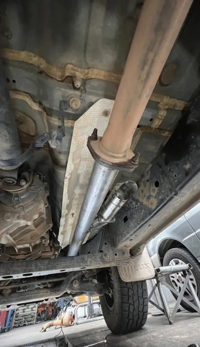 Downpipe + Difusor Ronco Esportivo Hilux 2.8 2023 - Imagem 5