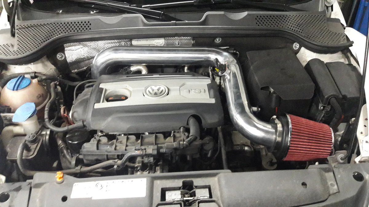 Intake Jetta/fusca/tiguan 2.0 200/211 + Defletor S/ Filtro - Imagem 7