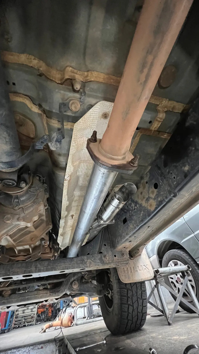 Downpipe + Difusor Escape Ronco Esportivo Hilux 2.8 2017/18 - Imagem 7